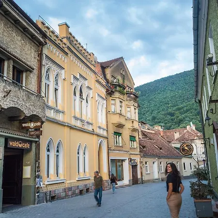 Hotel apartamentowy Aki 3*