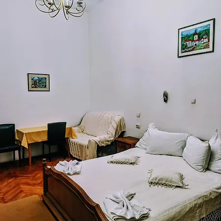Aki 3* Brasov